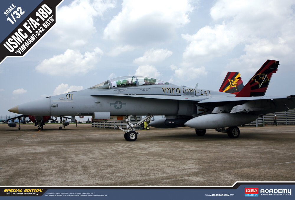 USMC F/A-18D VMFA242 1:32