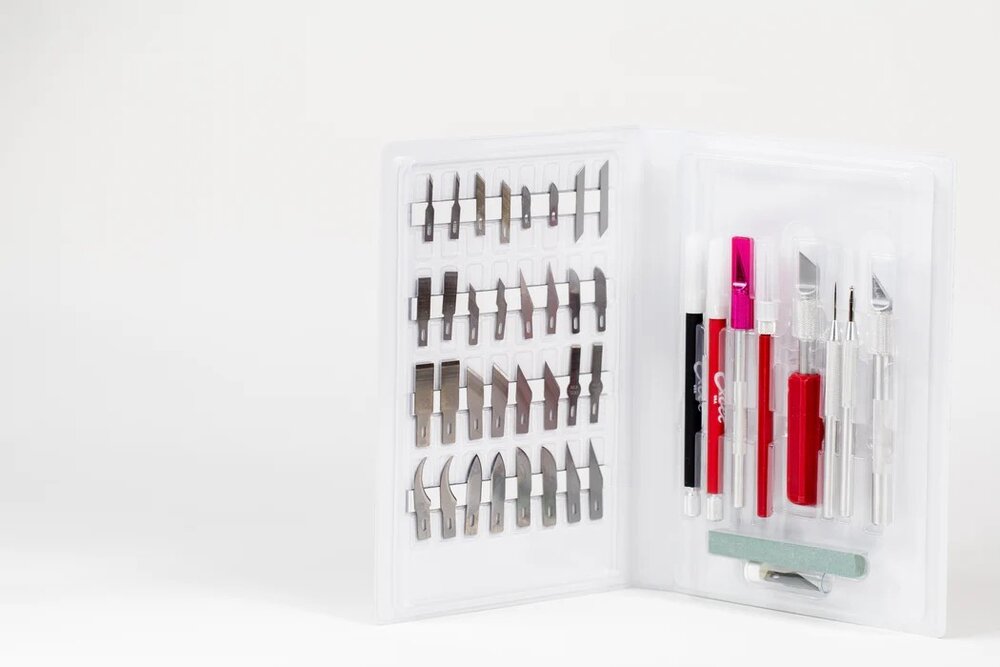 Super Deluxe Knife Set- 46 Blades & Knives
