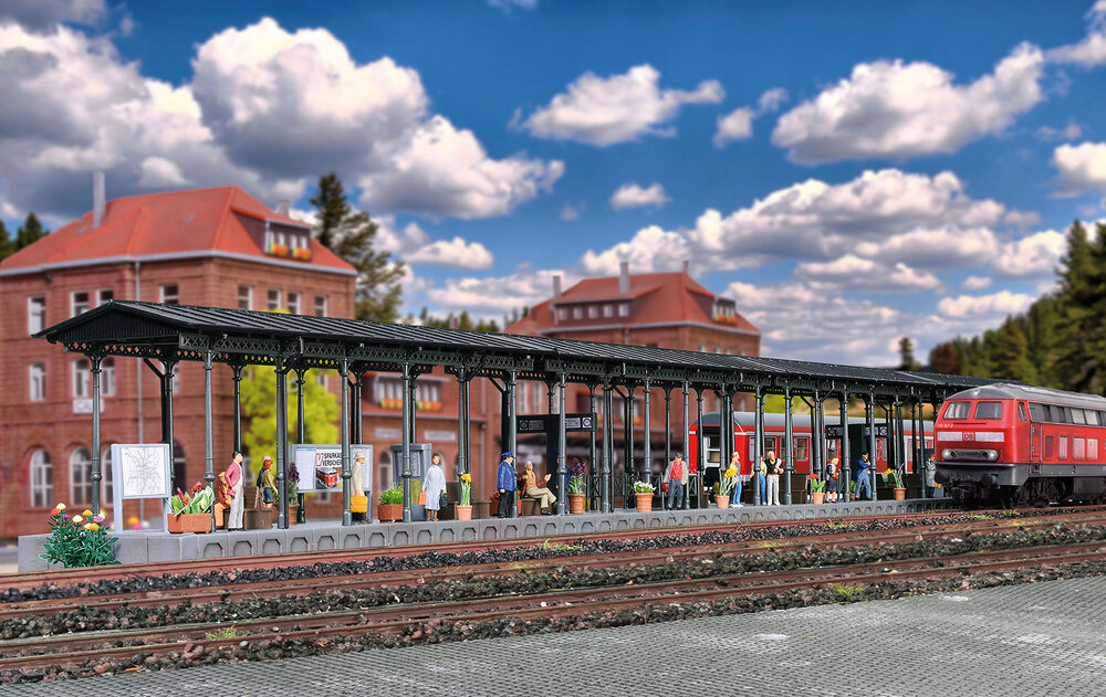 H0 Bahnsteig Kienbach