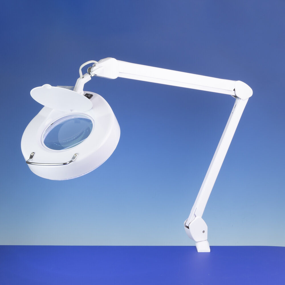 Classic Magnifier Lamp